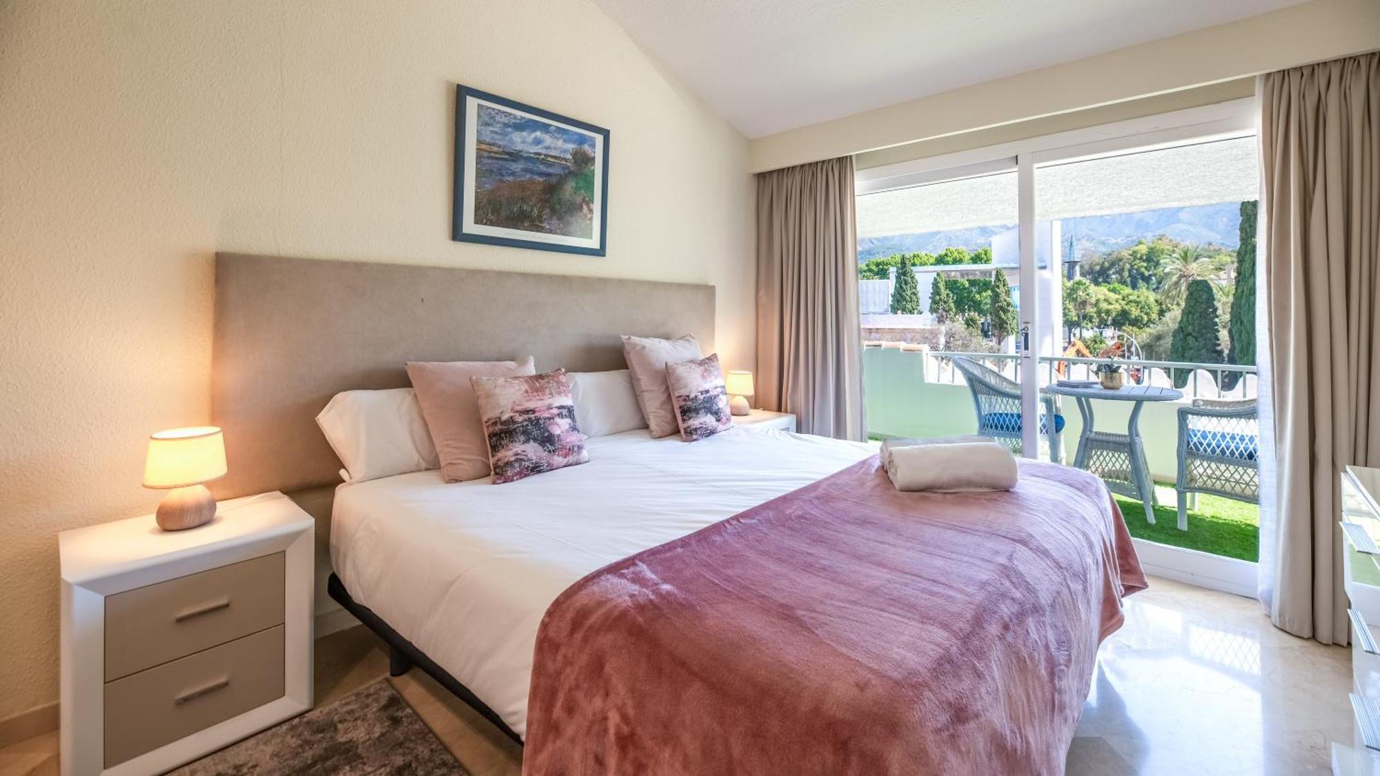 Penthouse Boutique Suite Марбелья Экстерьер фото